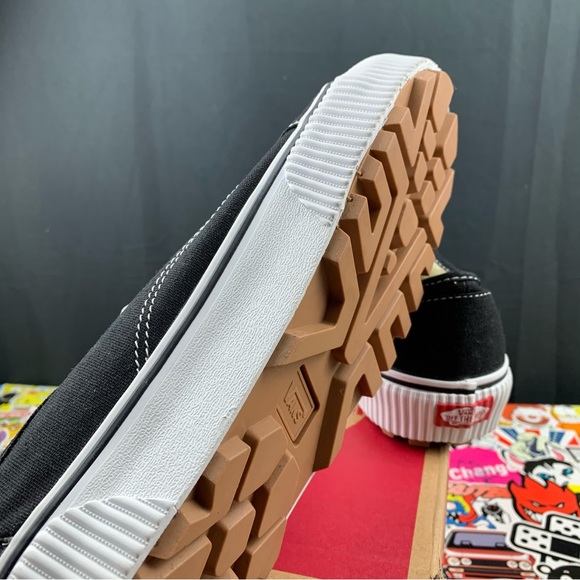 Vans Delridge Deep Tread Black Women's Various Sizes - Picture 11 of 13